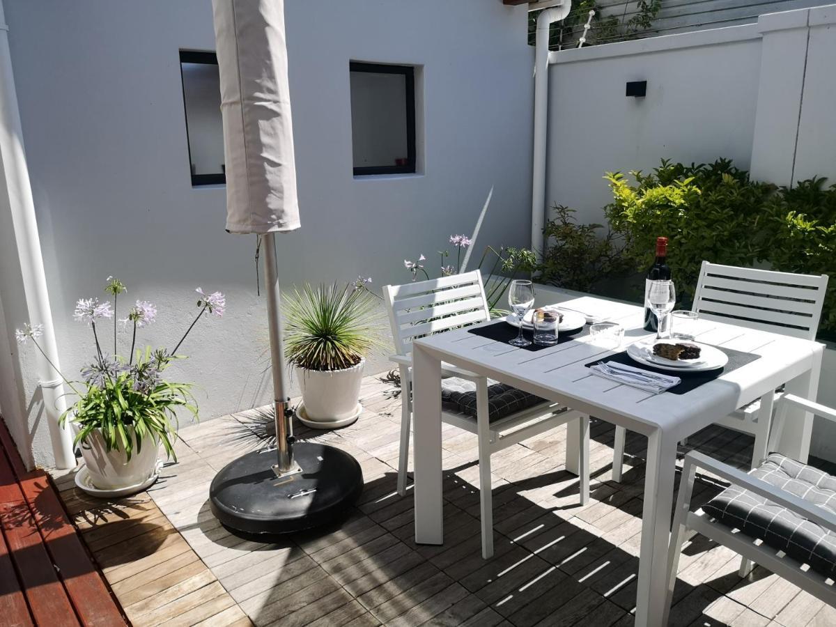 Cape White Villa Crawley ภายนอก รูปภาพ