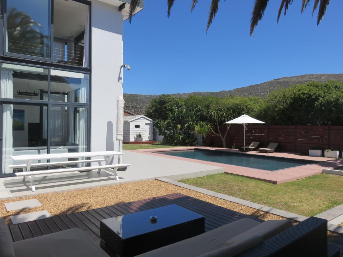 Cape White Villa Crawley ภายนอก รูปภาพ