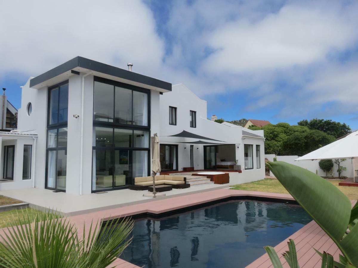 Cape White Villa Crawley ภายนอก รูปภาพ