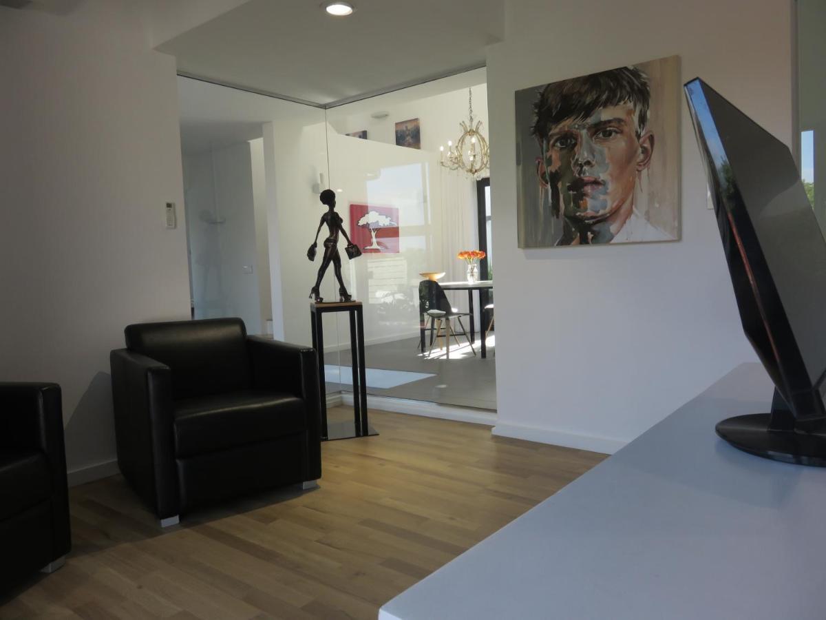 Cape White Villa Crawley ภายนอก รูปภาพ